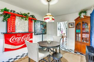 Less Than 10 Mi to Hersheypark Duplex with Fire Pit and Grill - 9