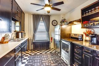 Less Than 10 Mi to Hersheypark Duplex with Fire Pit and Grill - 4