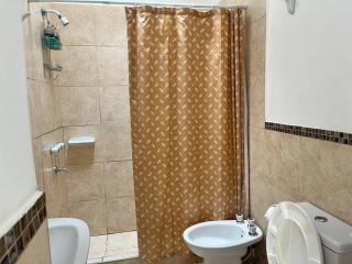 Casa vintage barrio exclusivo en ciudad con bicis - 6