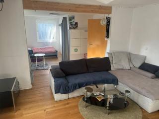 Smart Home mit Charme - moderne Küche, gemütlicher Kamin, großer Garten - Nersingen - 9