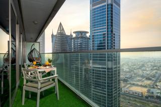 Paramount Midtown by Luxe Living - 6