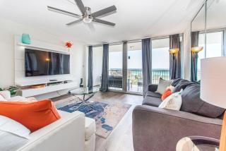 Shoreline Towers 3083 - 0