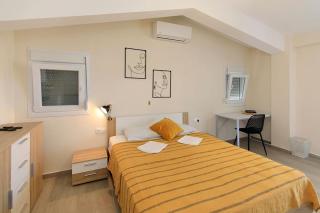 Glaros Premium Deluxe House - 4