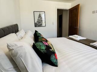 Mathew Street 1 bed apt sleeps 6 - Liverpool - 4