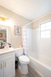 OV Mosaic - Bloom Suite - North Camellia Acres - 1