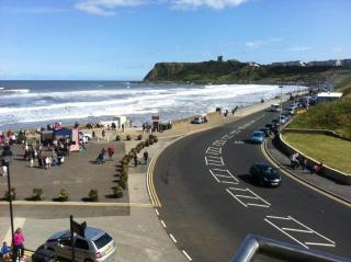 Orchard House - 4 bed holiday home - Central Scarborough - 4