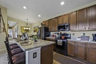 Aspen Meadows F-304 - 6