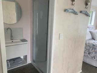 Hibiscus Cottage Guest House - Hahei - 8