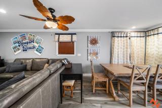 Group Beach House Stay Walk to The Pacific Ocean - 2