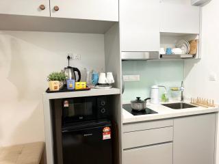 KL Sentral Monorail Infinity Sky Pool Family Suites -The RIV - 7