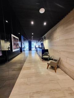 Departamento amplio, hermosa vista panorámica - 8