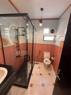 Luxury - 2 Bedroom Apartment B7 The torrent - 3