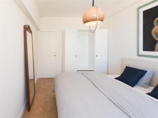 Apartment in a prime location near the beach - 1