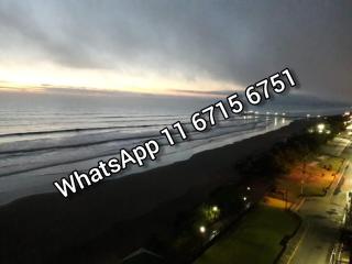 Monoambiente con Balcón a la Playa en Centro GM5 con Salida a Costanera y Calle 2 - 0