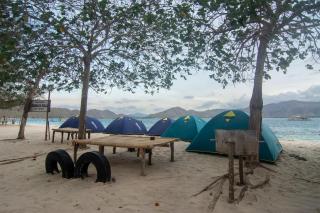 Camp Gili X - Gili Tangkong Island - - 9