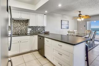 Emerald Isle 103 - St Pete Beach - 4