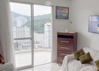 Apartamento em Pitangueiras - 200m da Praia, 2 Vagas e Perto de Tudo! - Guarujá - 0