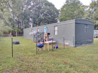 Uncle Nelson's Woodland Hideaway! Scottsburg, VA - - 6
