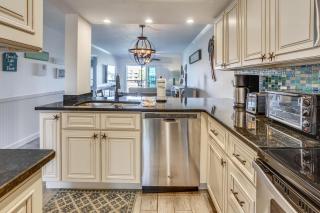 Land's End 3-203 Bay Front - Premier - St. Pete Beach - 4