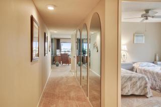 Land's End 3-406 Bay Front - St Pete Beach - 2