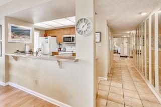 Land's End 10-205 Beach Front - 5