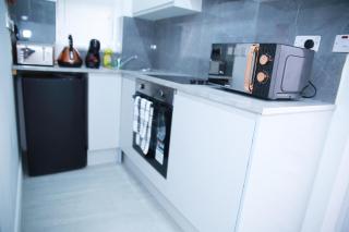 Harrow Luxury flat With free parking. - Londra - 5