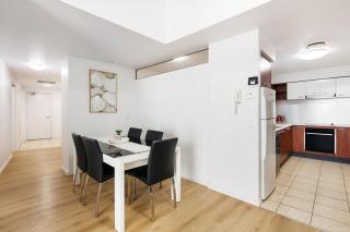 Surfers Paradise Getaway Amazing Resort Amenities - Gold Coast - 3