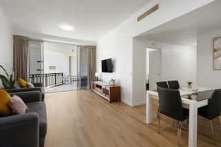 Surfers Paradise Getaway Amazing Resort Amenities - Gold Coast - 5