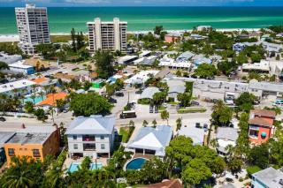 Bahama Mama - Siesta Key - 7