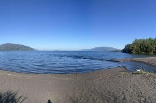 Escape to Our Cosy Wooden Cabin on Lake Calafquén - 2