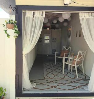 C & Y Guesthouse - Tampa - 9