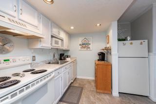 105A Efficiency One Bath - Oakland - 2