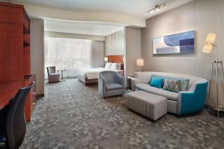 Courtyard by Marriott Ottawa East - Ottawa - 4