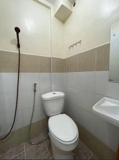 Lawton Residences Studio Room 2I - 4 pax - 8