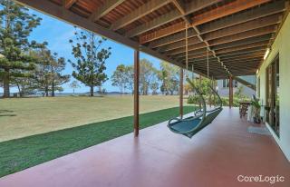 St Helens Beachfront Holiday Home - - 4