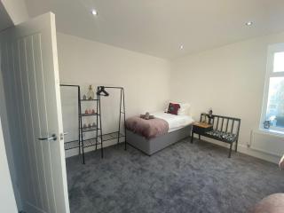 Ideal Lodgings in Accrington - Accrington - 2