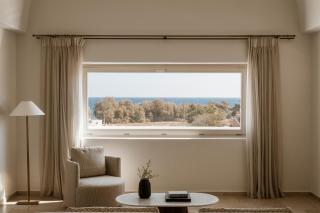 AMĀRIA Beach Resort by NOMÉE Hospitality Group - Kamari - 8