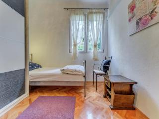 Luxurious Holiday Home in Arbanija with Jacuzzi - Trogir - 8