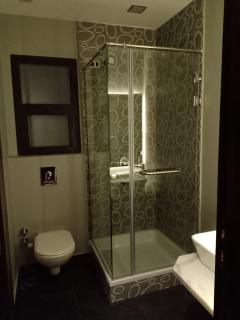 شقة فندقية كمبوند بيڤرلى هيلز الشيخ زايد - Sheikh Zayed - 6