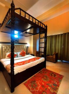Hotel Aachman Regency with Rooftop Terrace - 4