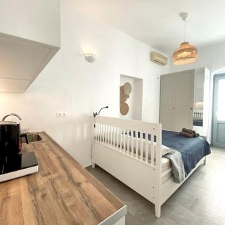 Artemonas Beige Escape - Sifnos - 0