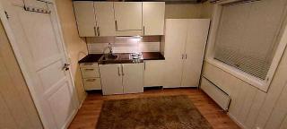 Enkelt sentralt rom Mo I Rana delt bad - - 4