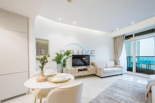 Limited Offer Studio with Mesmerizing Canal Views by Deluxe Holiday Homes - 9