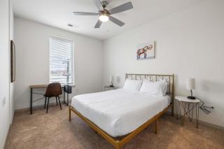 Modern Nulu 2BR CozySuites 08 - 7