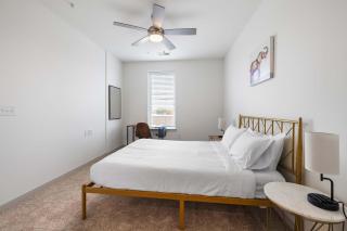 Modern Nulu 2BR CozySuites 08 - Louisville - 5
