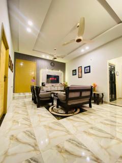 Comfy Cottage - Faisalabad - 5