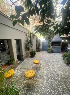 Casa amplia y luminosa con jardín, patio, terraza y parrilla - Godoy Cruz - 6