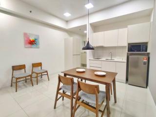 Chamber Suite Klcc & KL Tower view - 2