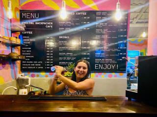 Cycling Backpacker Hostel & Cafe - Unawatuna - 8