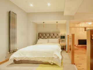 Luxe Living in Sheffield City by Avo Apartment - Sheffield - 6